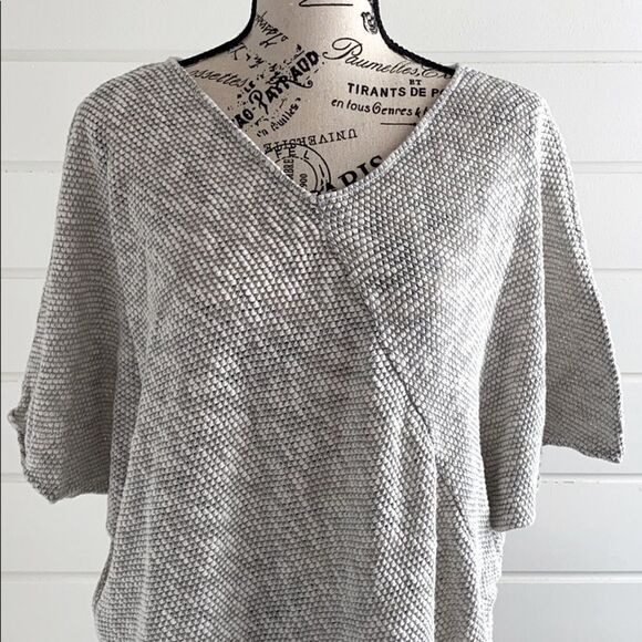 Vince Camuto Sweater Knit Poncho EUC L/XL - Picture 4 of 12